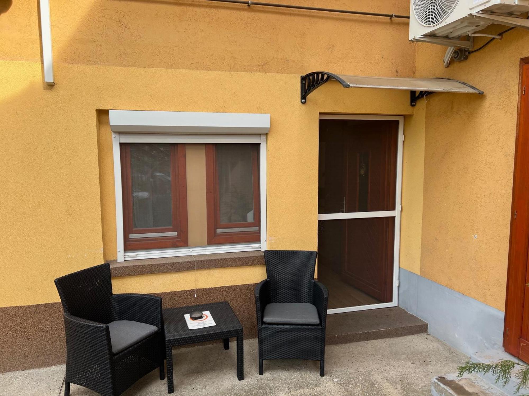 Szahara Vendeghaz Apartment Kerekegyháza Exterior foto